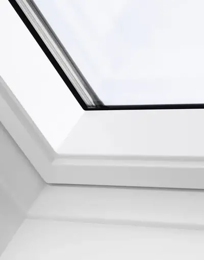 Мансардное окно полиуретановое Velux GLU 61